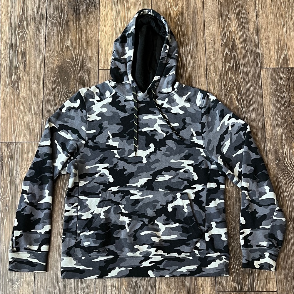 Layer 8 Womens Size Small Hoodie Performance Lightweight Black Camo